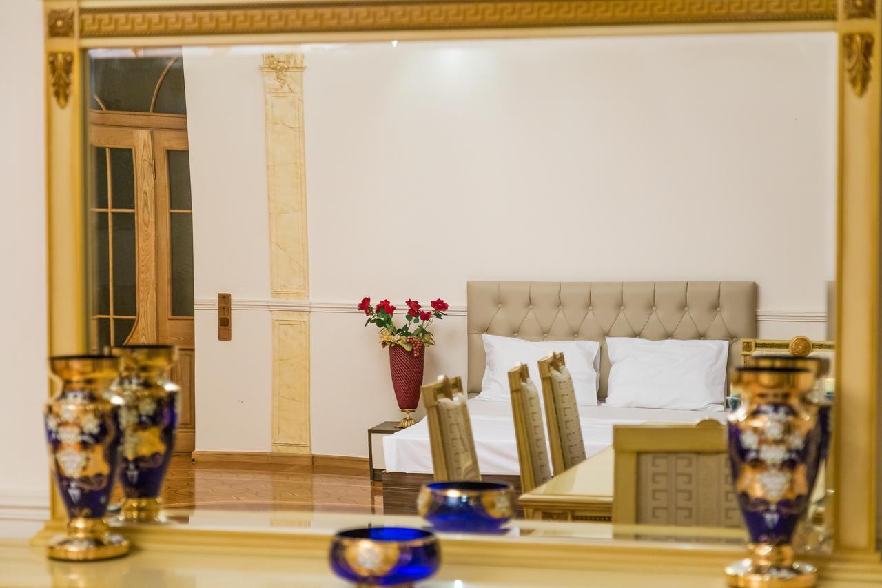 La Villa Hotel Baku Exterior photo