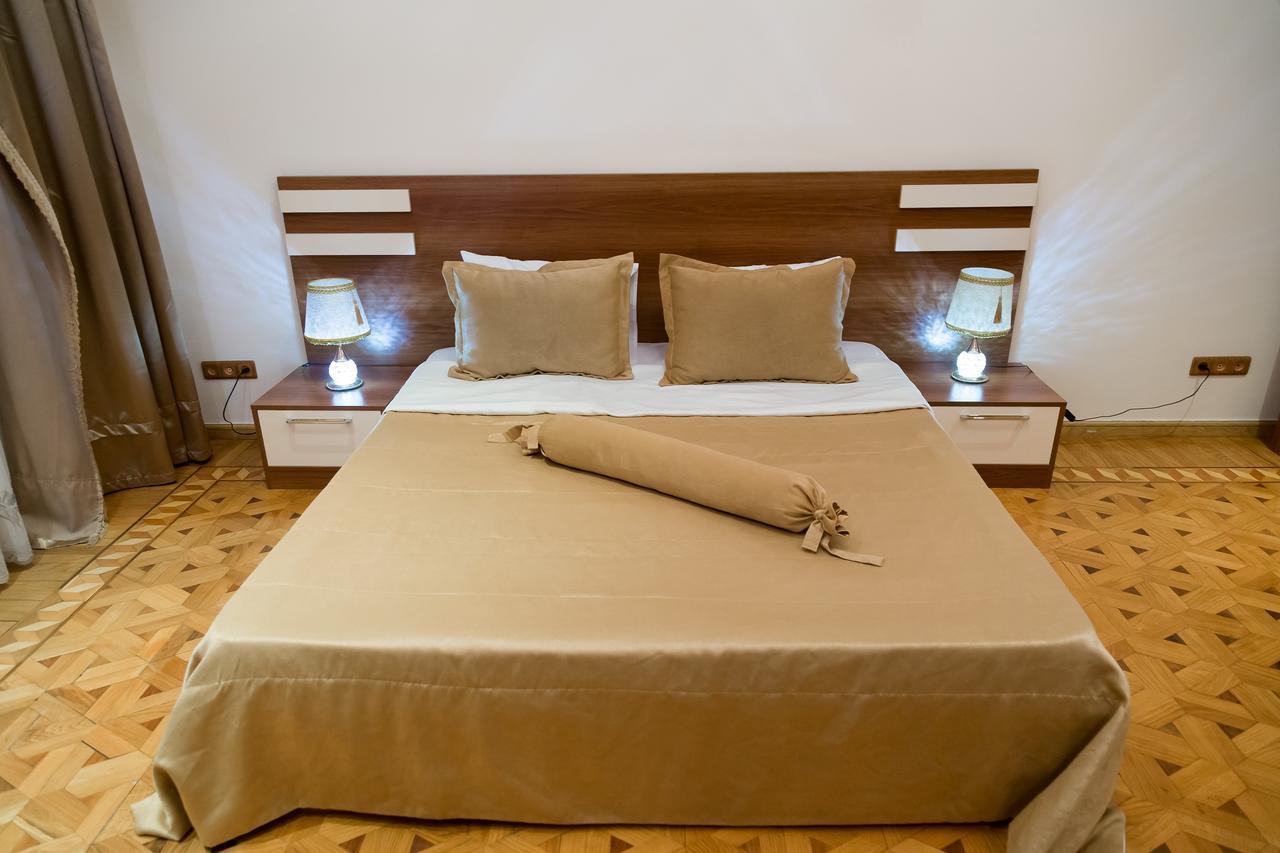 La Villa Hotel Baku Exterior photo