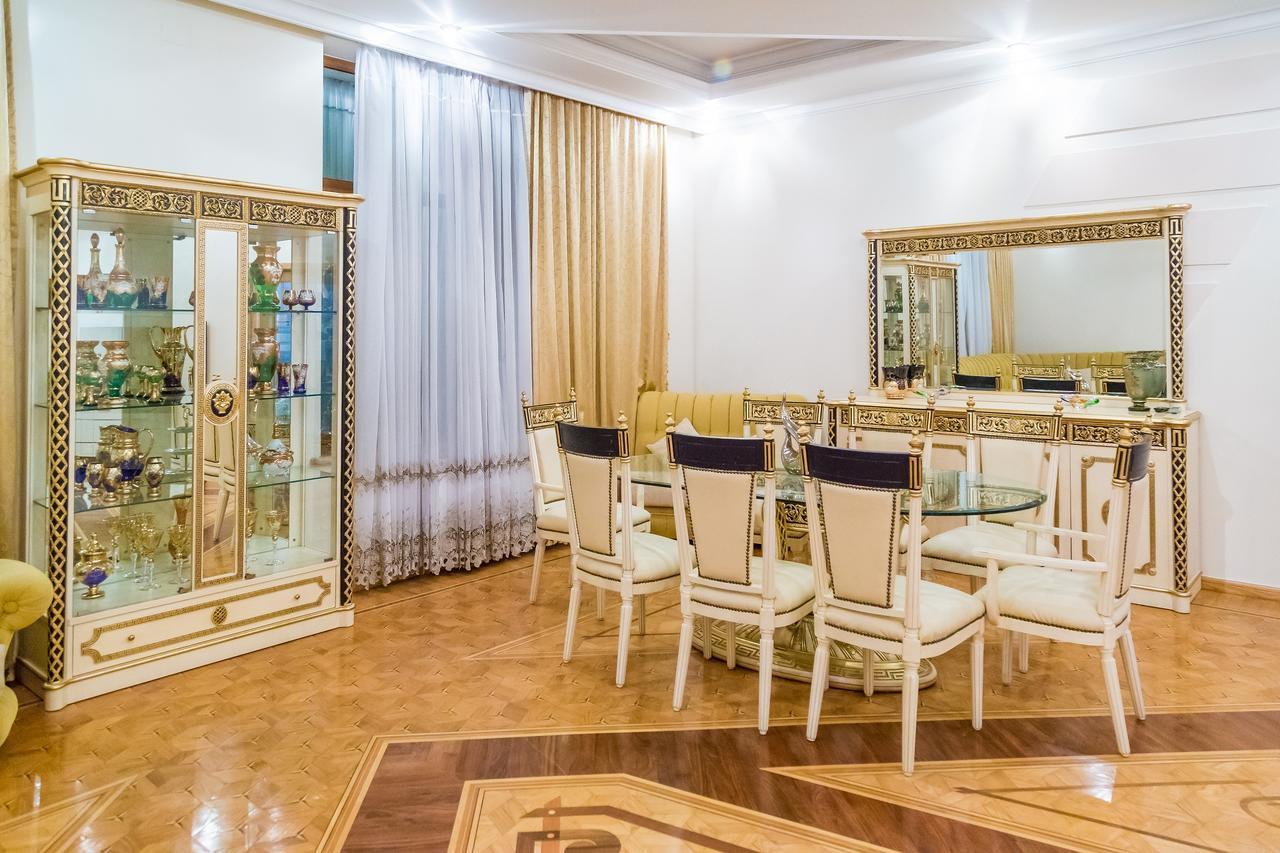 La Villa Hotel Baku Exterior photo